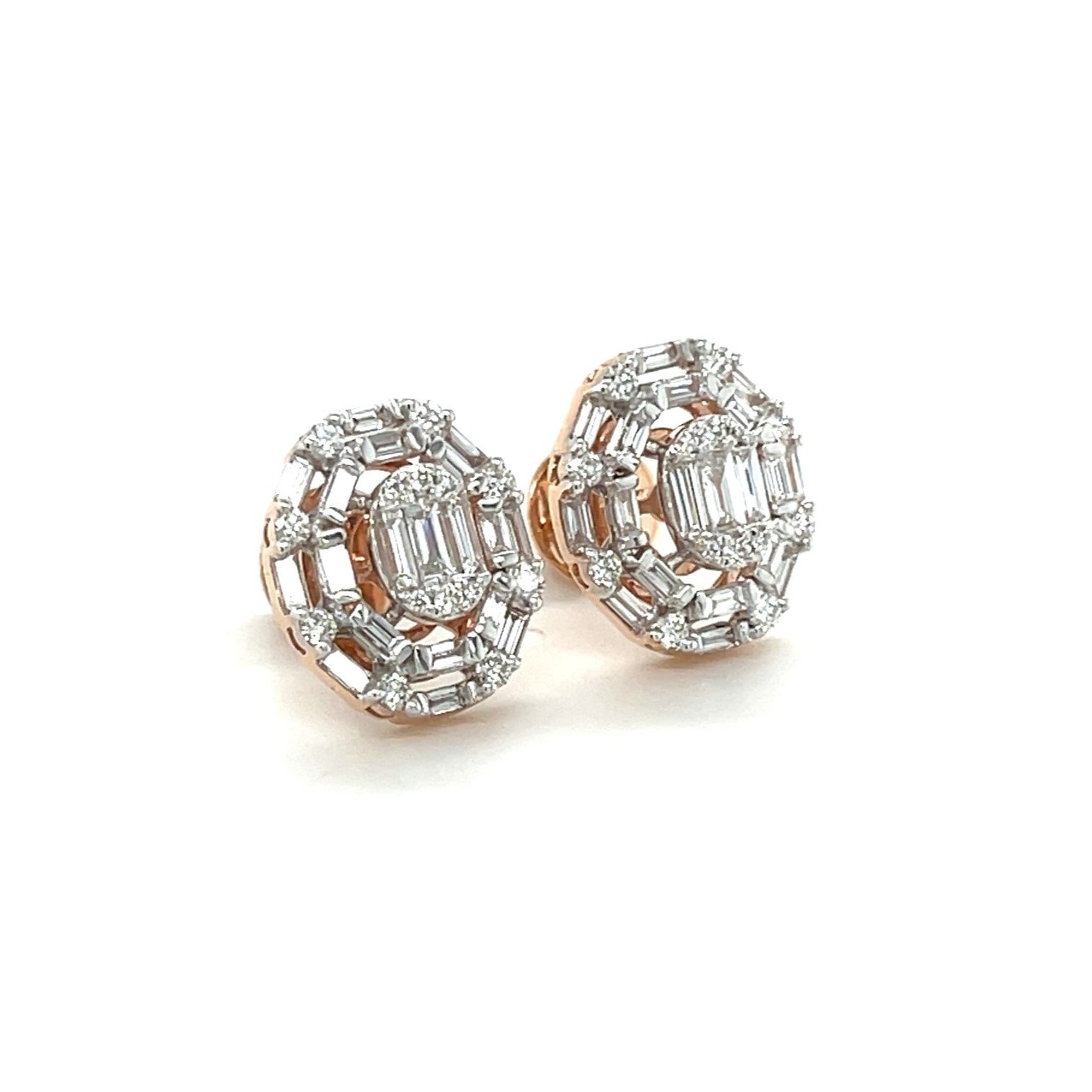 Luxurious Oval Halo Diamond Stud Earrings in Rose Gold